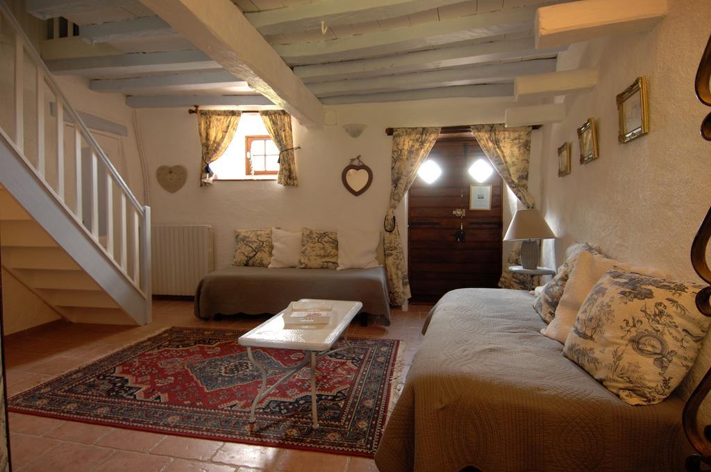 Chateau Du Max Le Theil  Номер фото